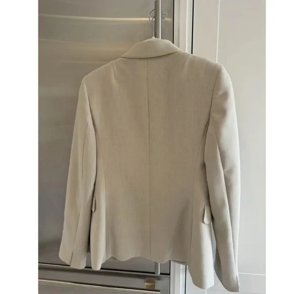 Women’s Akris Punto Pebbled Crepe Blazer and Pants Suit - Picture 5 of 10